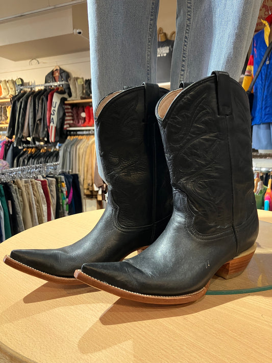 Leather Westerns Size: 8.5 W