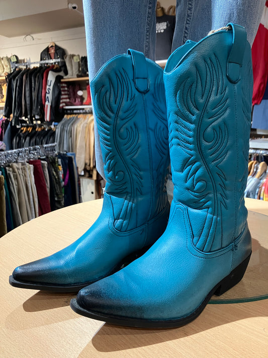 Custom Vegan Western Boots Size: 9-10